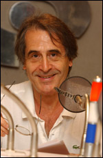 charras_lecteur.jpg Pierre Charras pendant l'enregistrement du livre audio.
